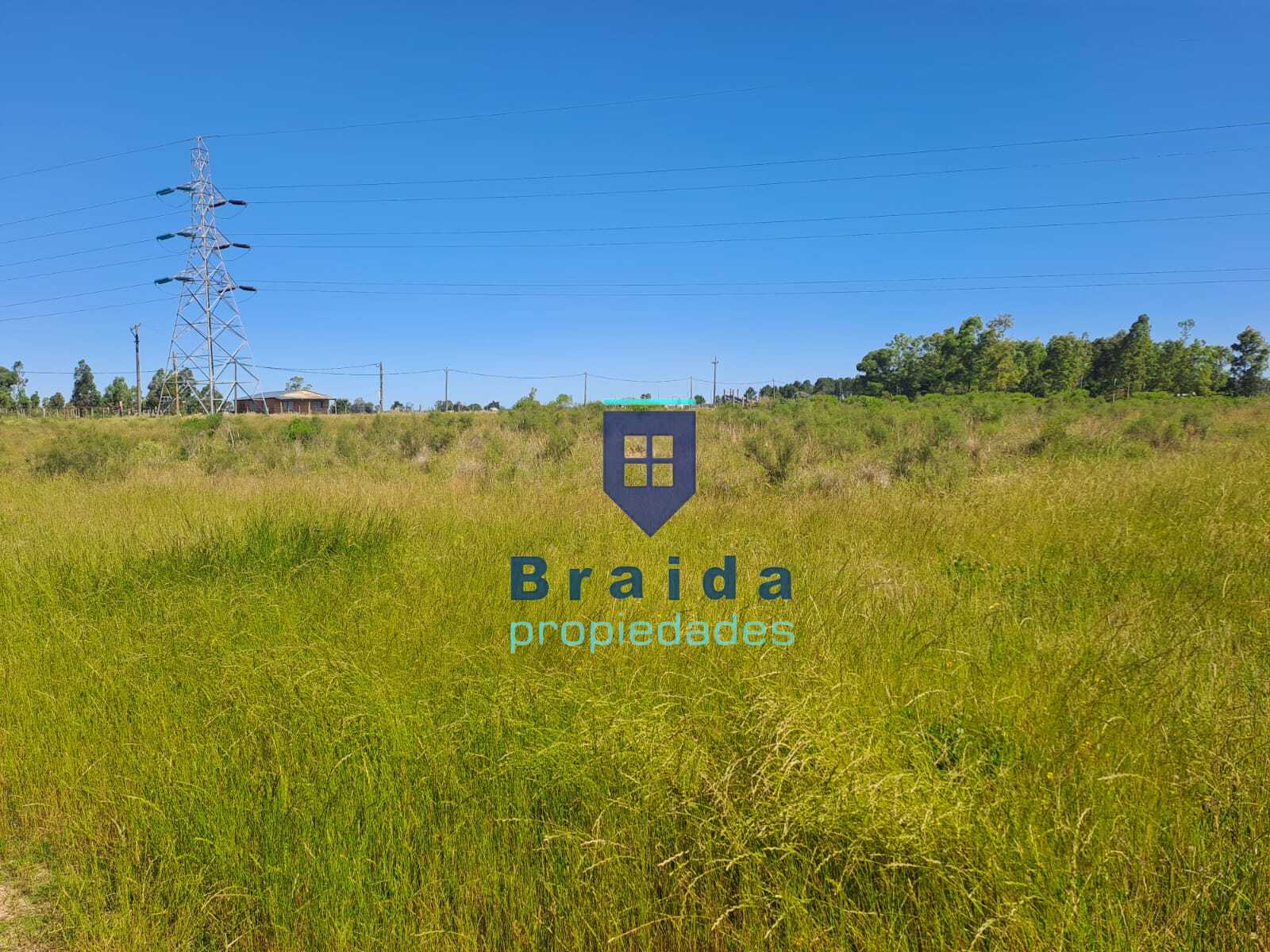 Gran campo en Soca en dos padrones