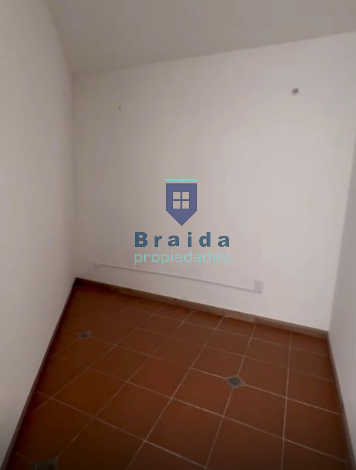 Apartamento al fondo de dos dormitorios en San Jacinto