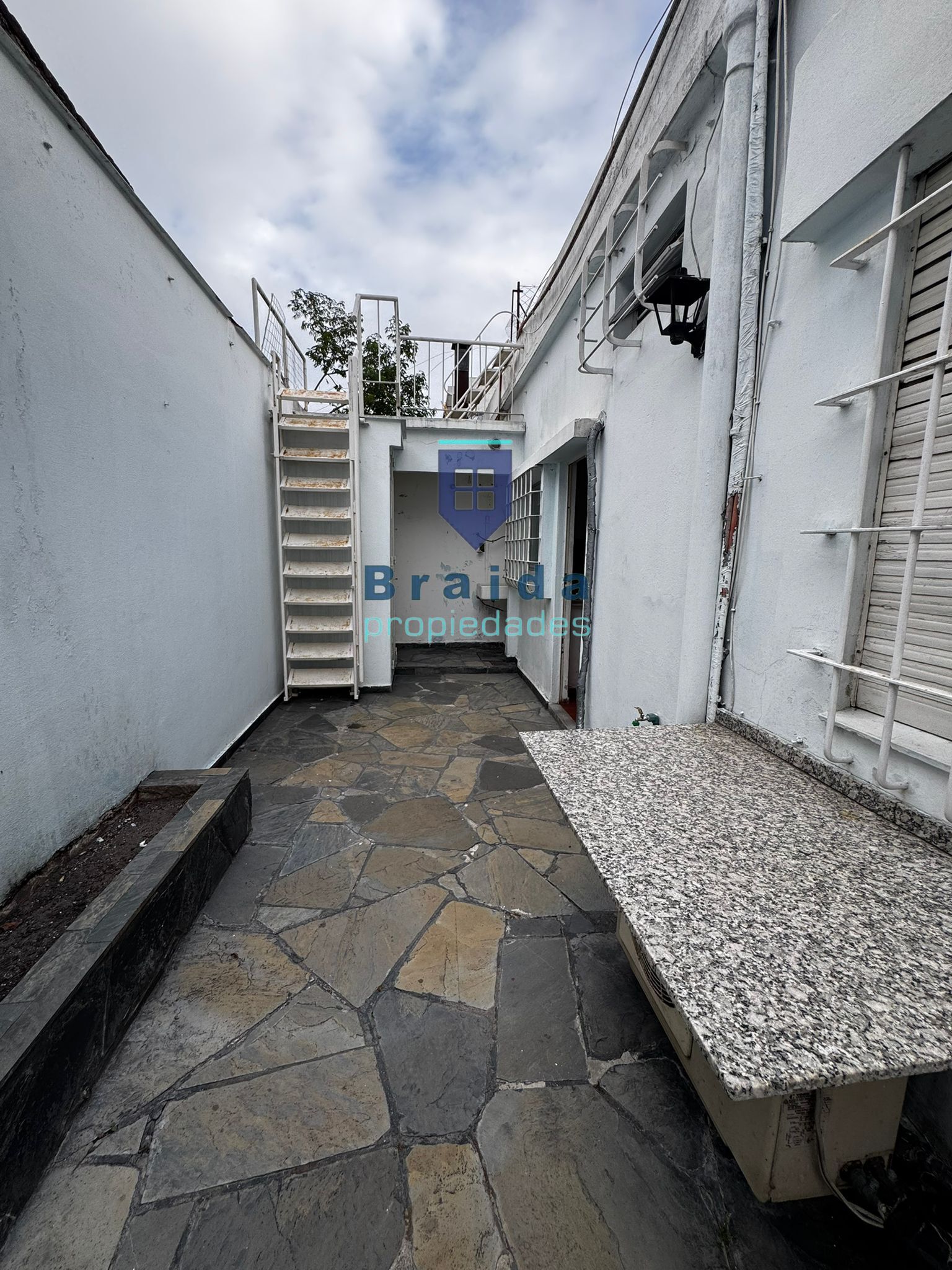 Gran casa en La Unión, Montevideo