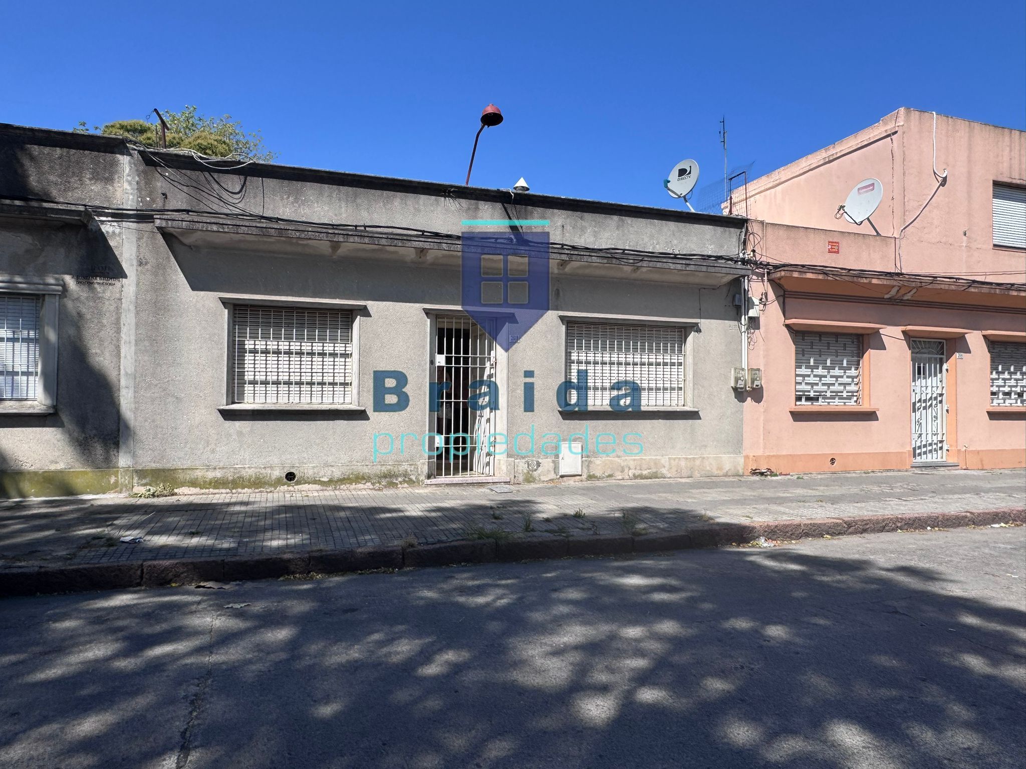 Gran casa en La Unión, Montevideo