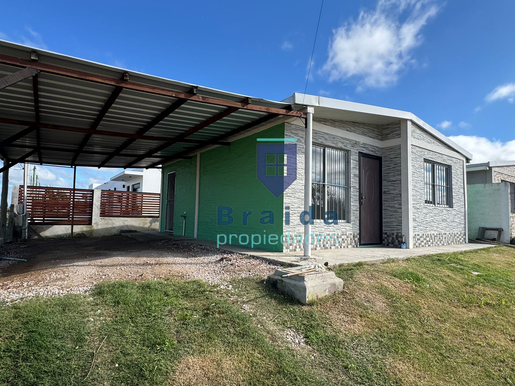 Vivienda de dos dormitorios en San Jacinto