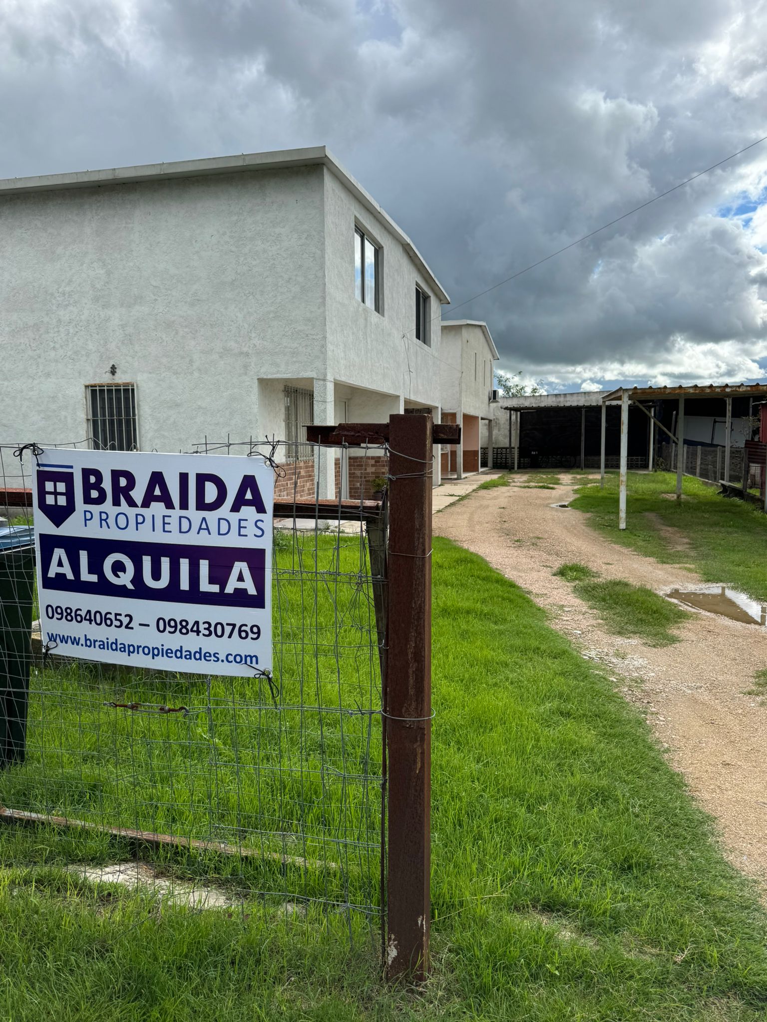 Casa de dos dormitorios en San Jacinto
