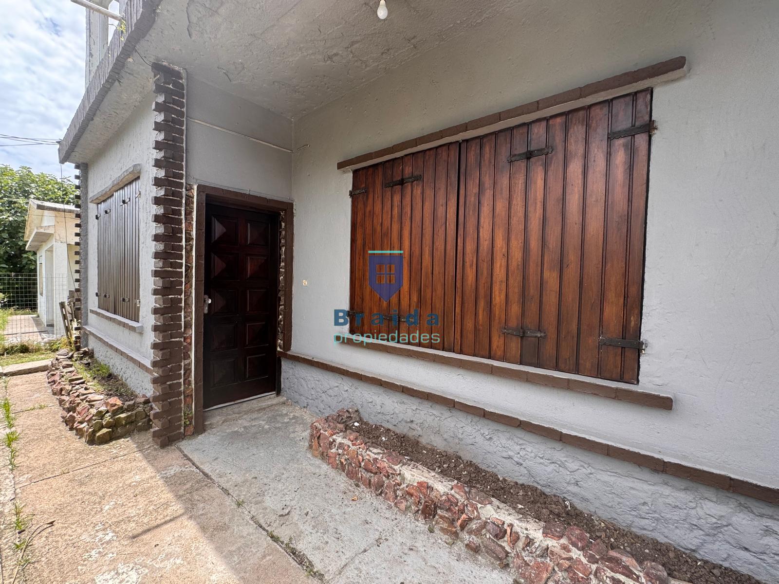 Gran vivienda de 2 dormitorios a cuadras de la plaza