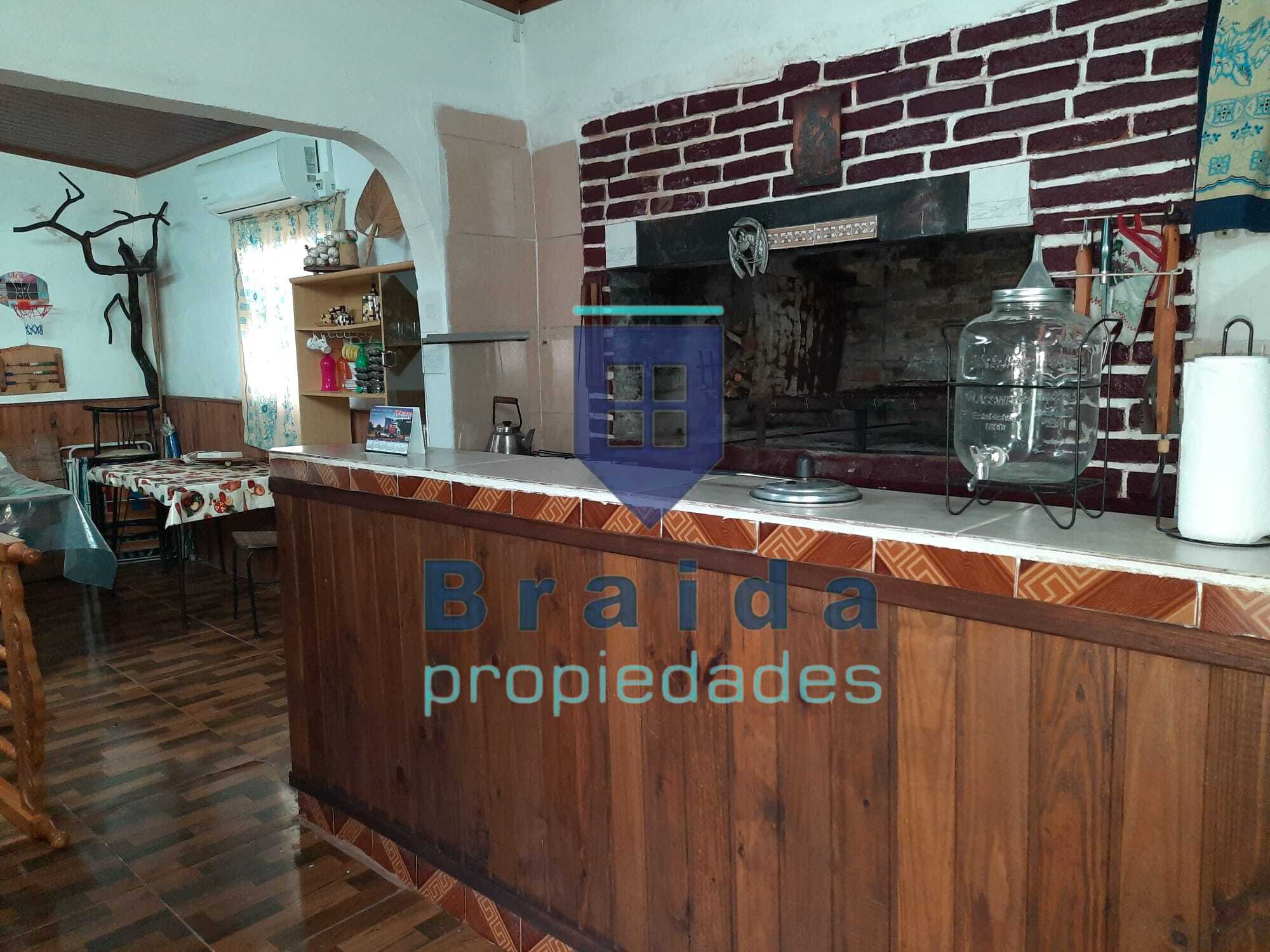 Hermosa vivienda con parque y 1 hectárea 