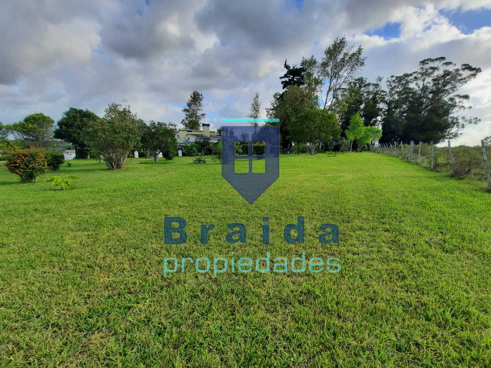 Hermosa vivienda con parque y 1 hectárea 