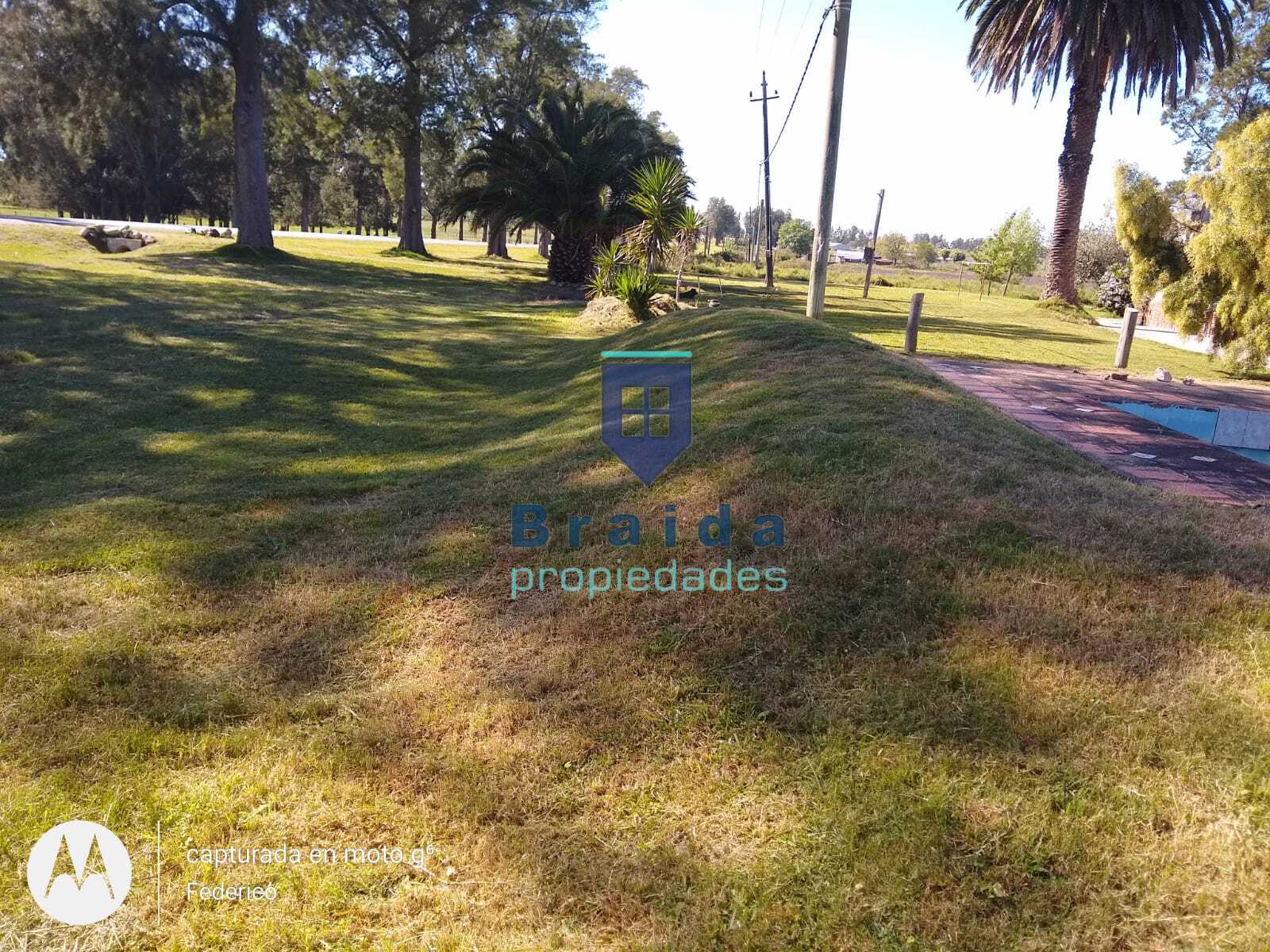 Gran propiedad con piscina en ruta 11 