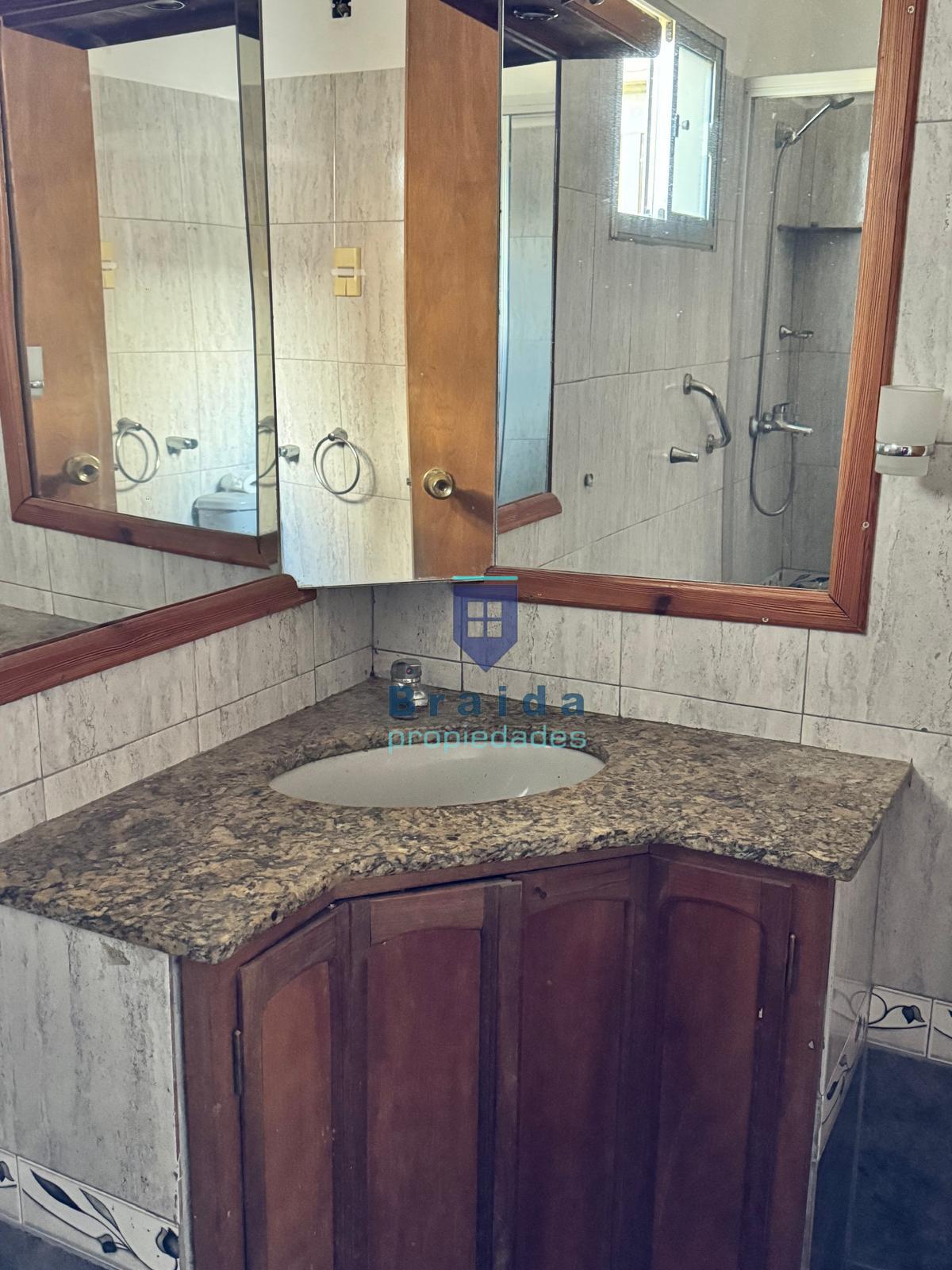 Gran casa ubicada en excelente ubicación de San Jacinto