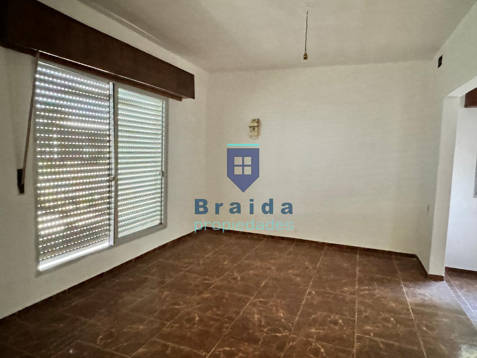 Gran casa ubicada en excelente ubicación de San Jacinto