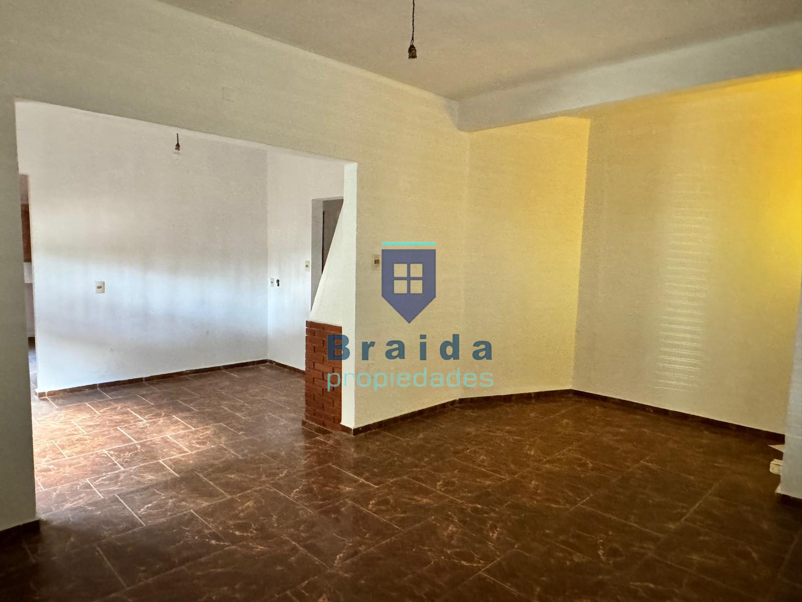 Gran casa ubicada en excelente ubicación de San Jacinto