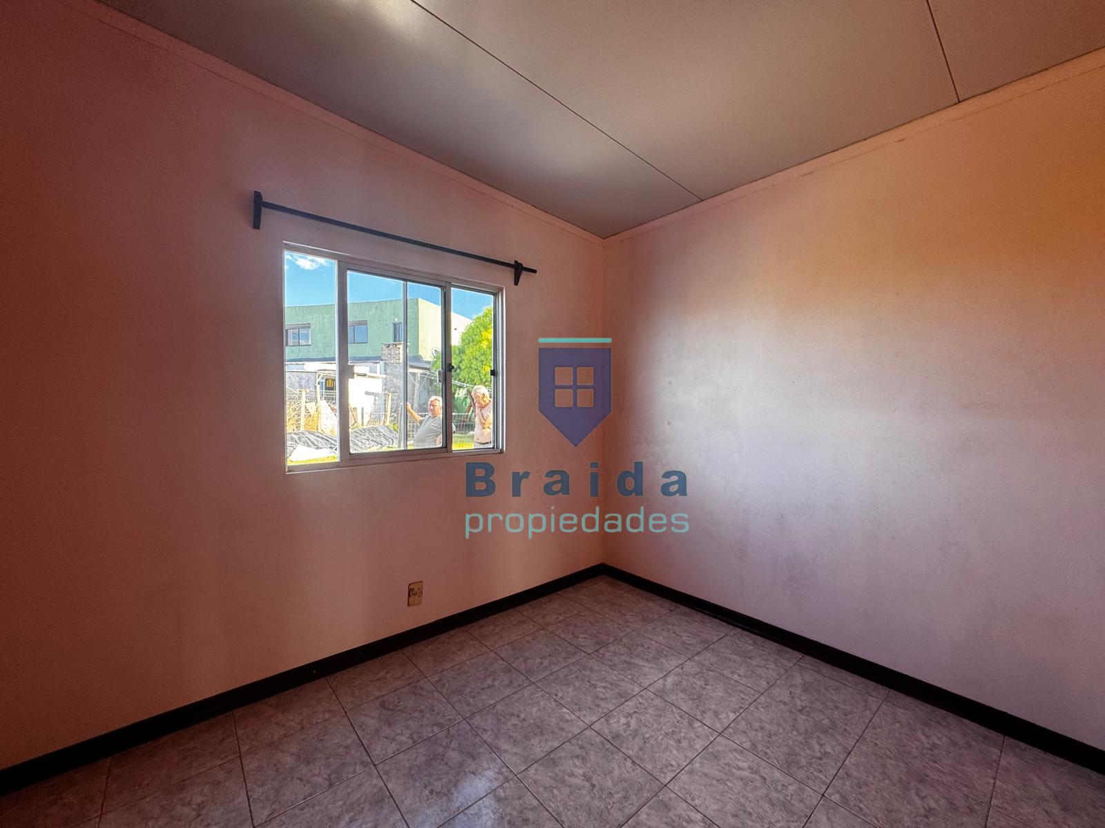 Vivienda de dos dormitorios en San Jacinto 