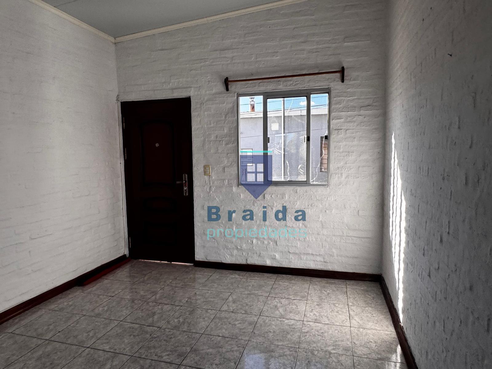 Vivienda de dos dormitorios en San Jacinto 