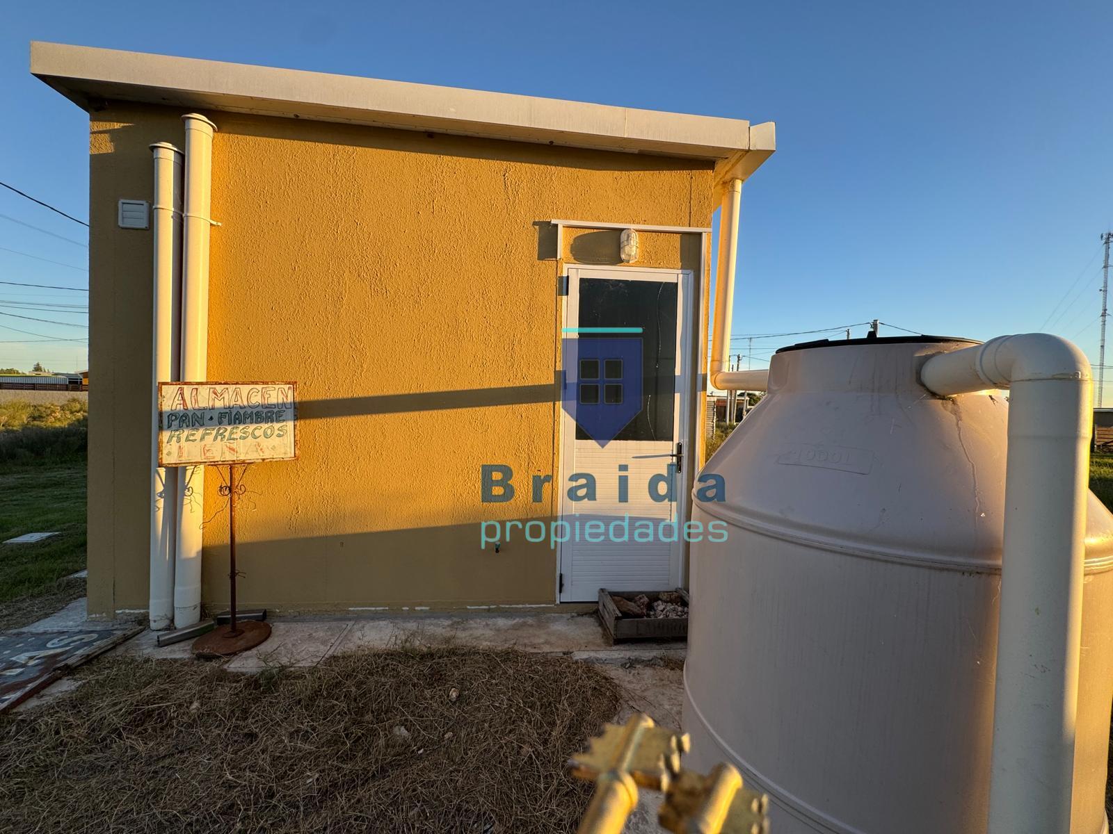 Hermoso local comercial en zona en crecimiento de San Jacinto 