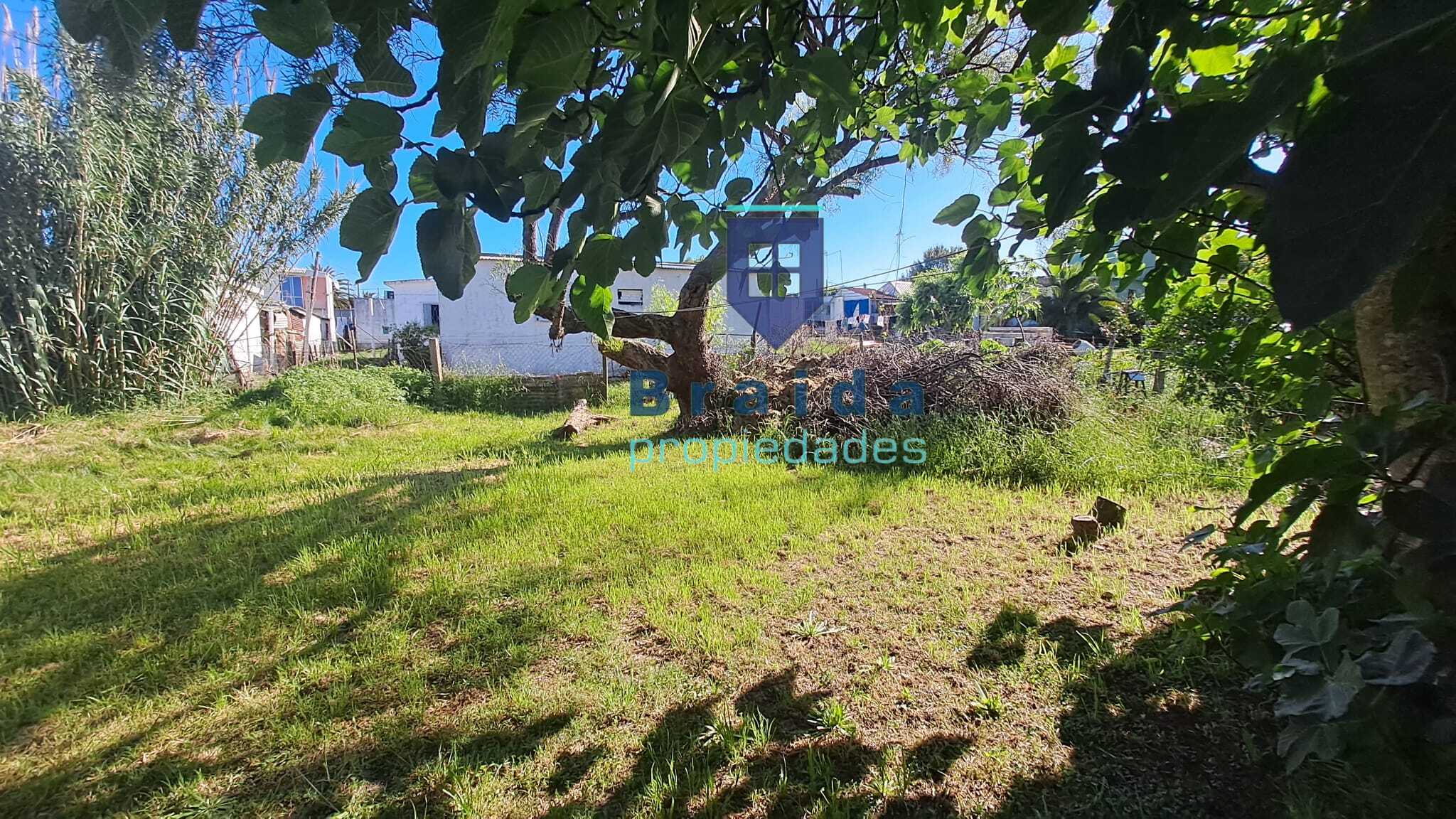 Venta de propiedad con dos viviendas en San Jacinto