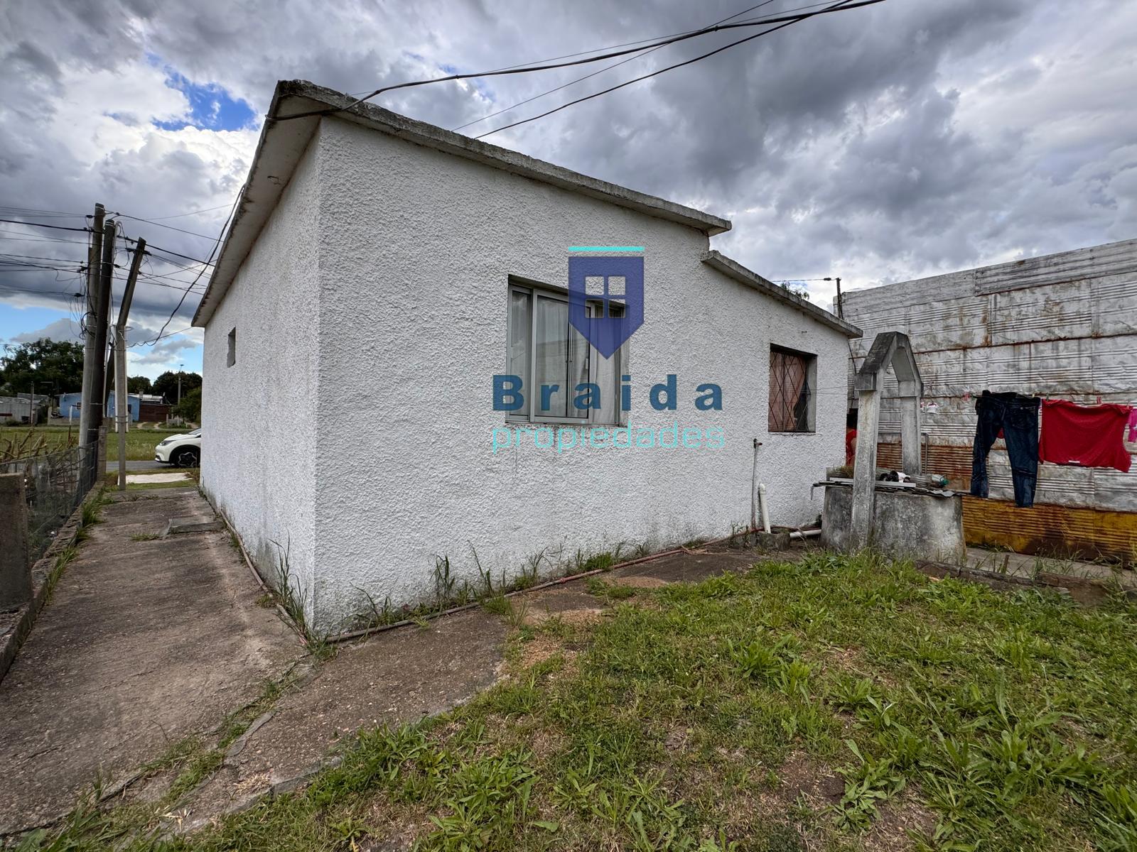 Venta de propiedad con dos viviendas en San Jacinto