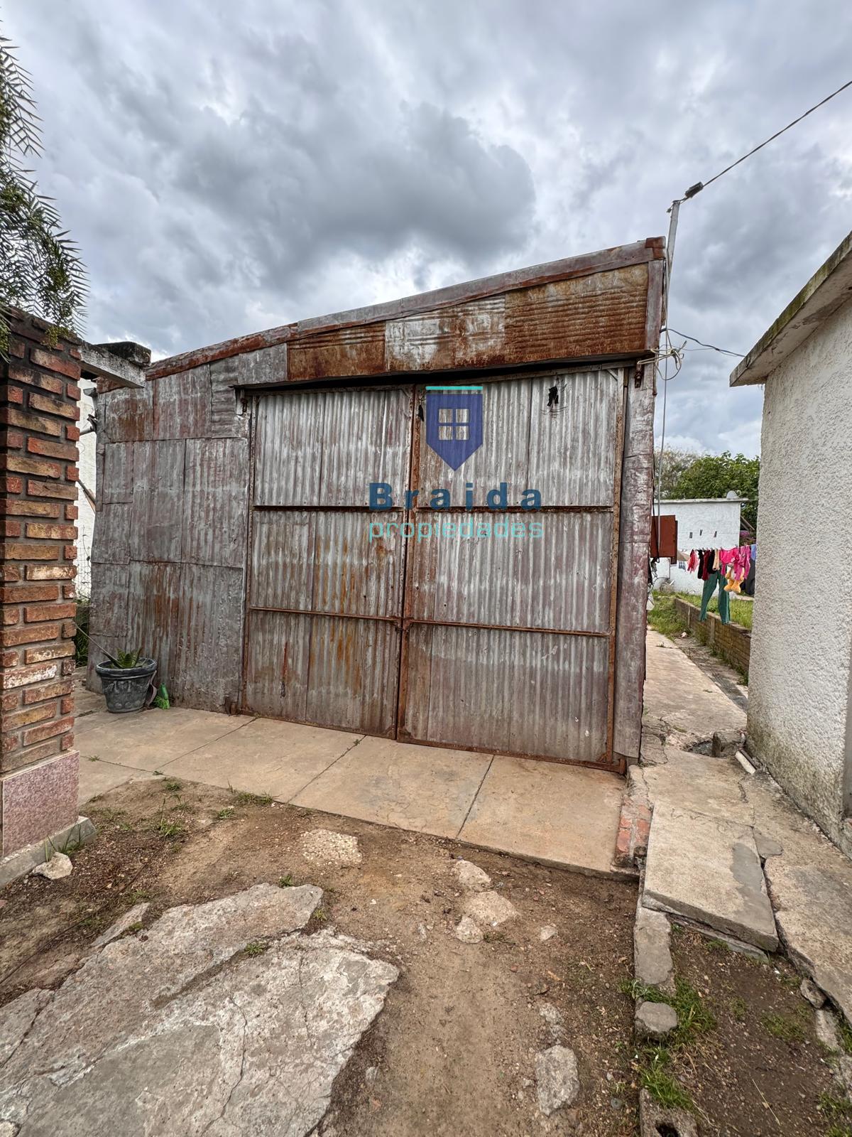 Venta de propiedad con dos viviendas en San Jacinto