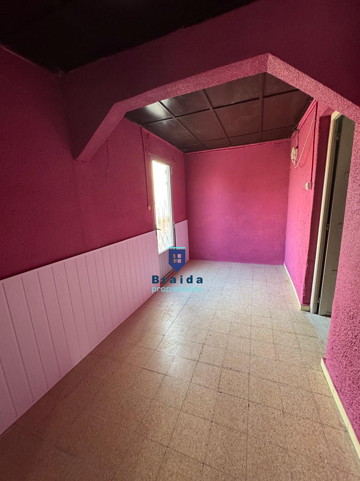 Vivienda de dos dormitorios al fondo