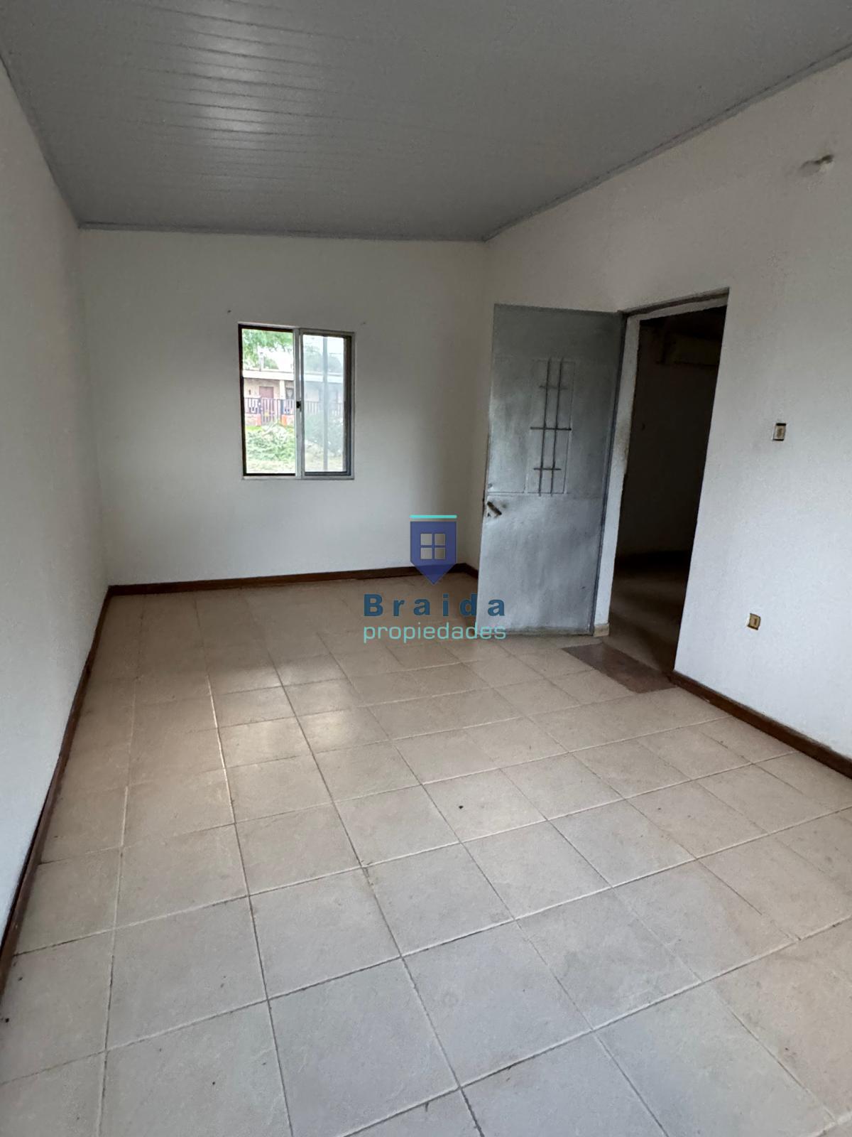 Apartamento de un dormitorio al fondo