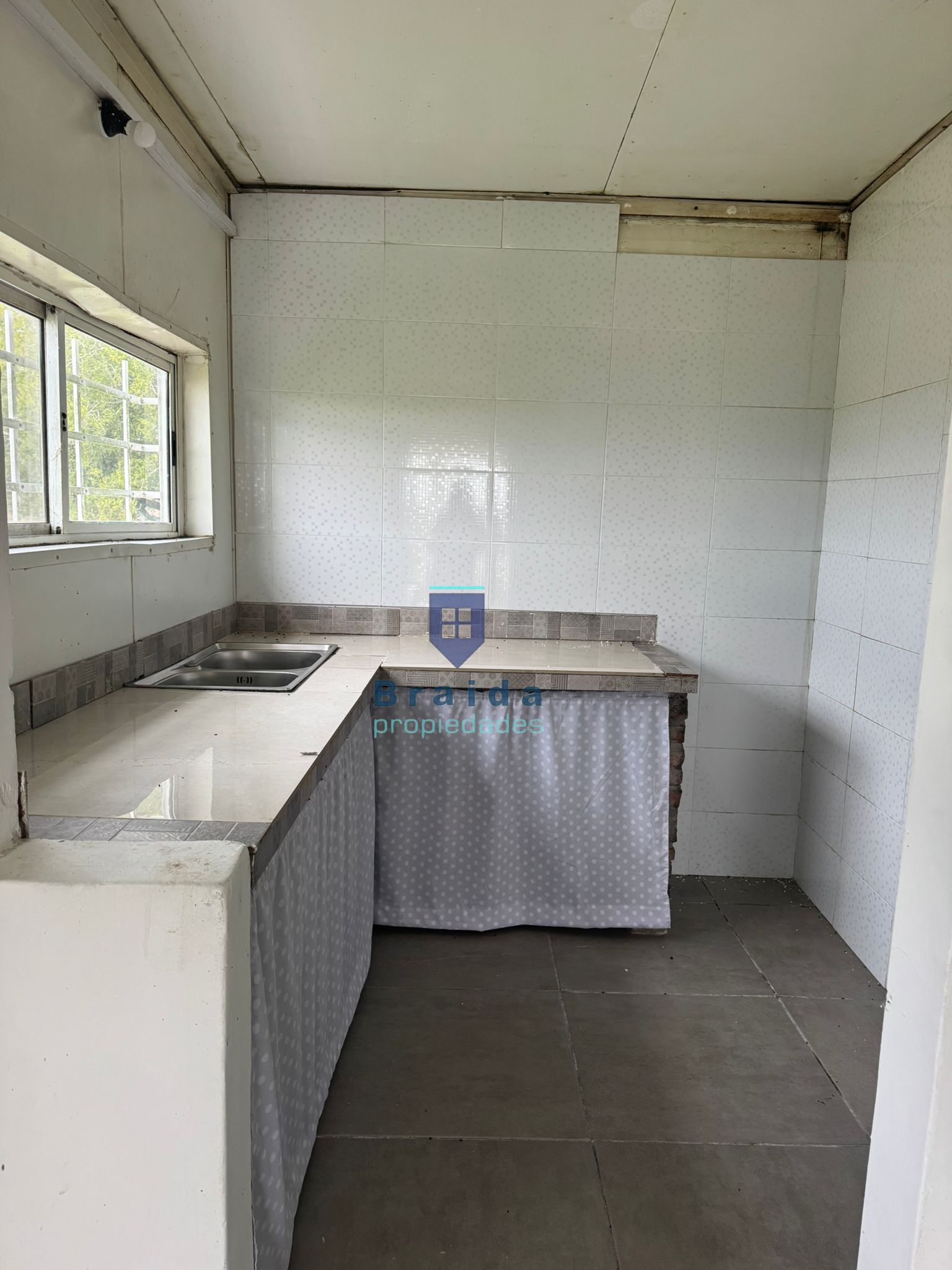 Gran vivienda en el medio rural con 7 has