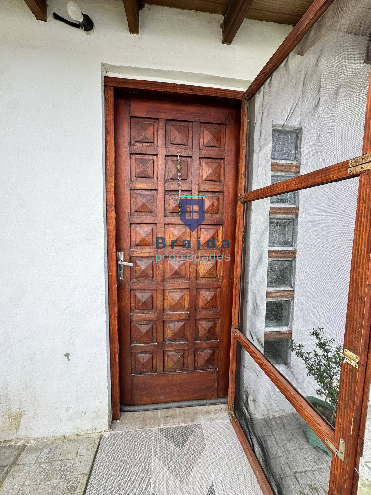 Hermosa vivienda en zona surgente de San Jacinto