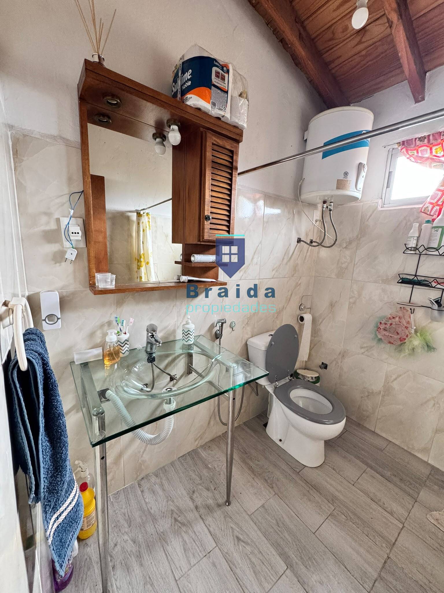 Hermosa vivienda en zona surgente de San Jacinto