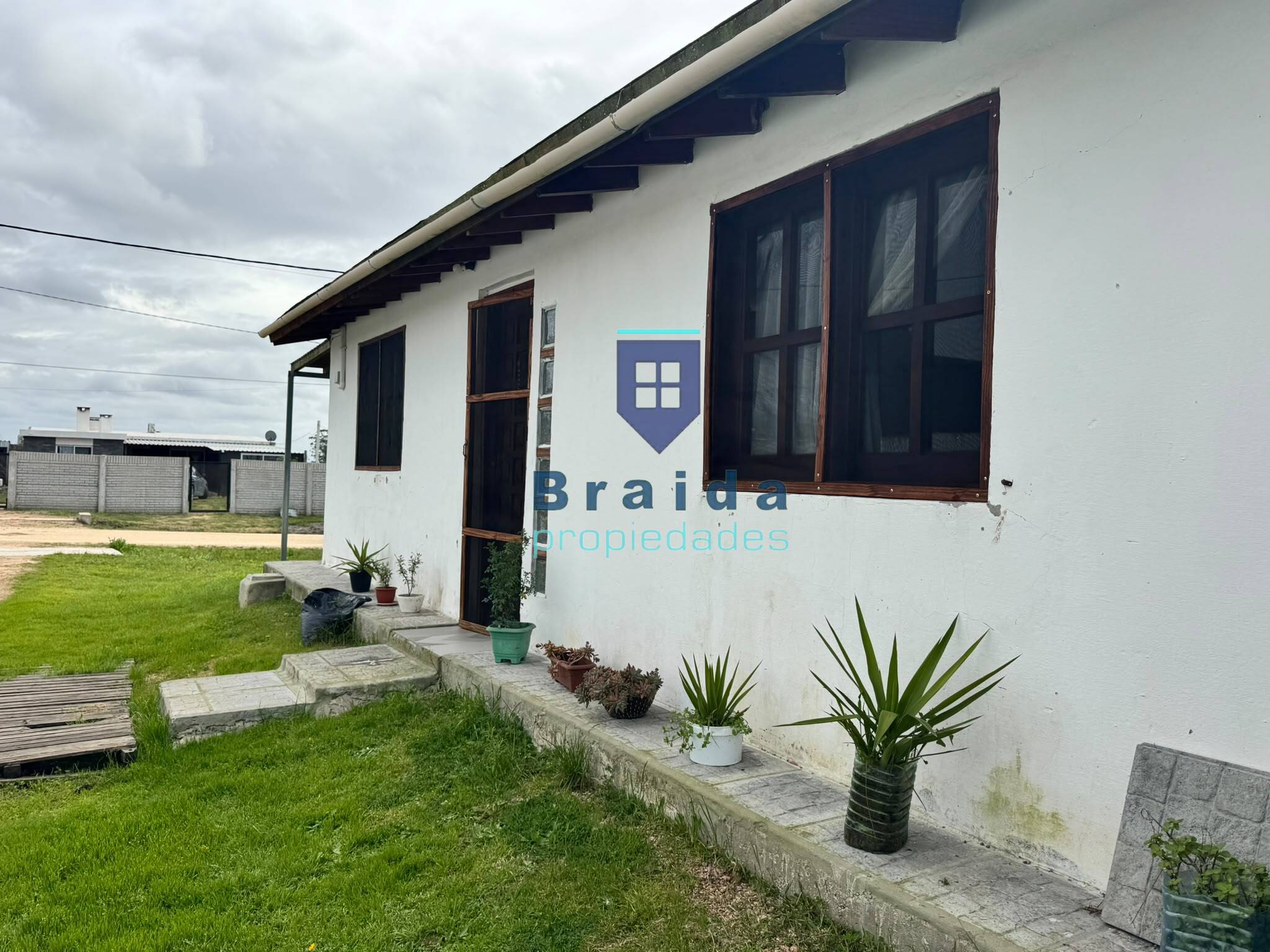 Hermosa vivienda en zona surgente de San Jacinto