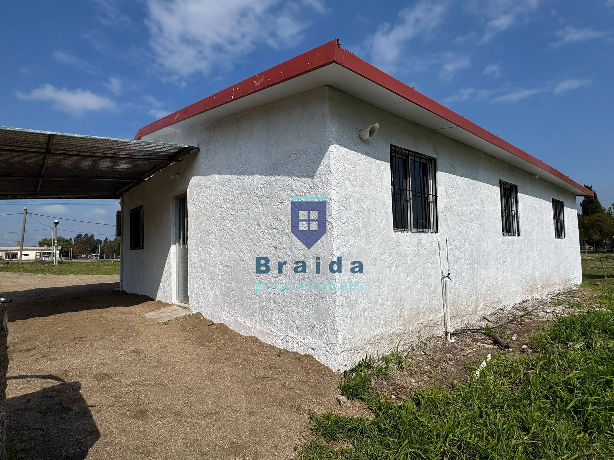 Gran casa de 3 dormitorios en ruta 7 