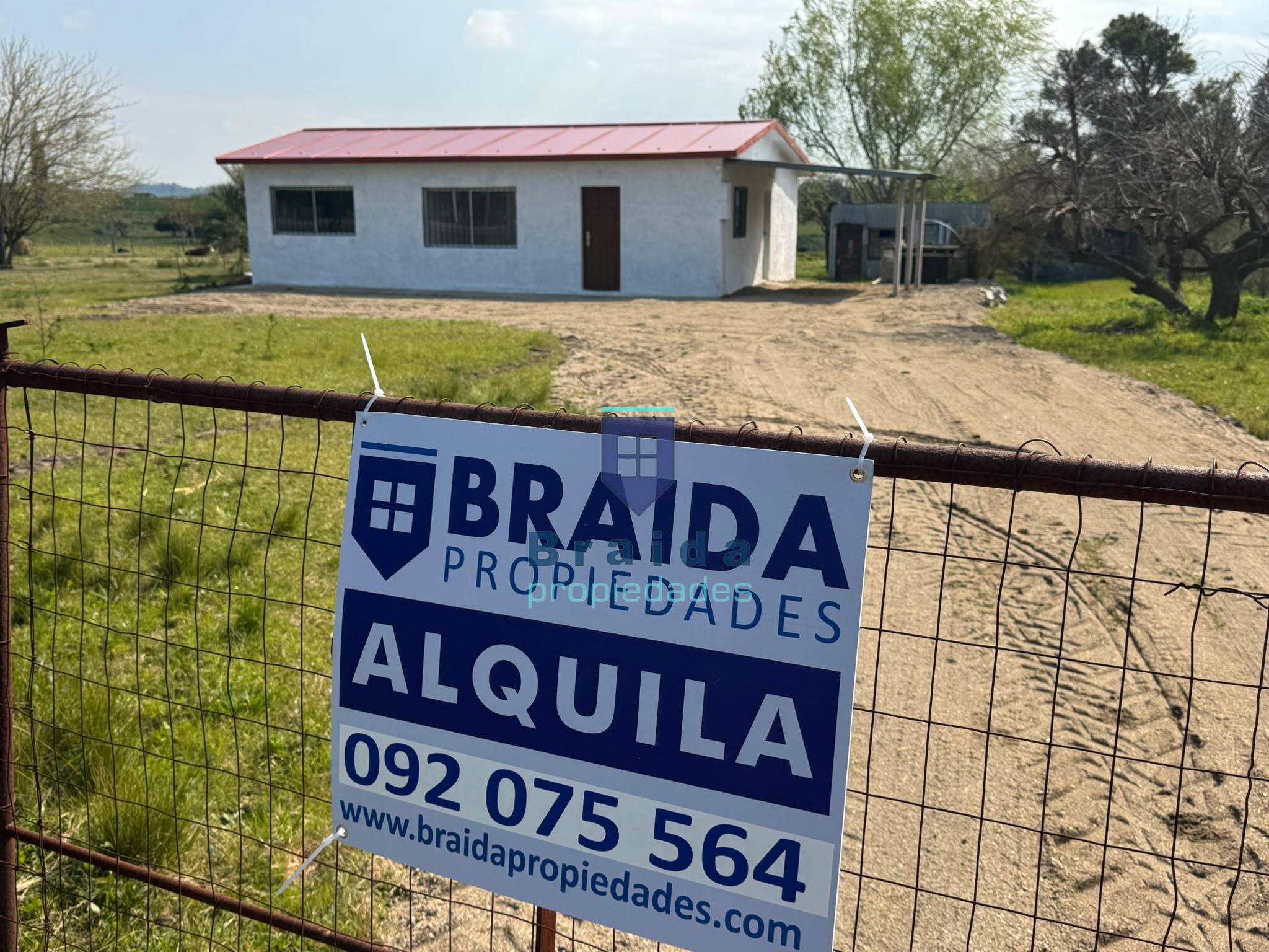 Gran casa de 3 dormitorios en ruta 7 